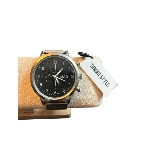 Mad Style Men's Analog Watch - Silver Mesh Band & Black Dial - Picture 1 of 10